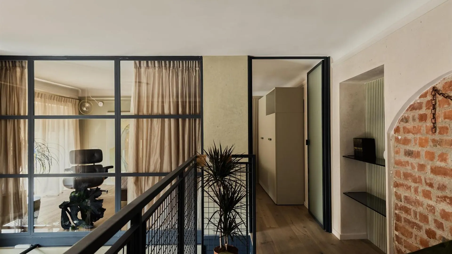 Bellevue Bocconi Suite Milan Apartment