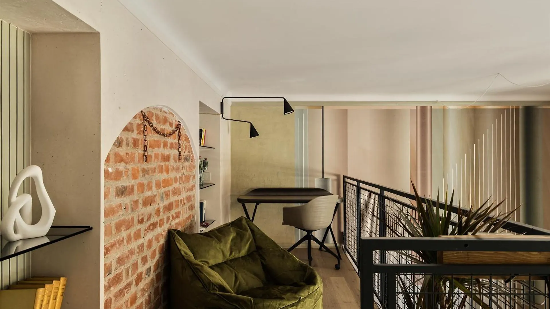 Bellevue Bocconi Suite Milan Apartment